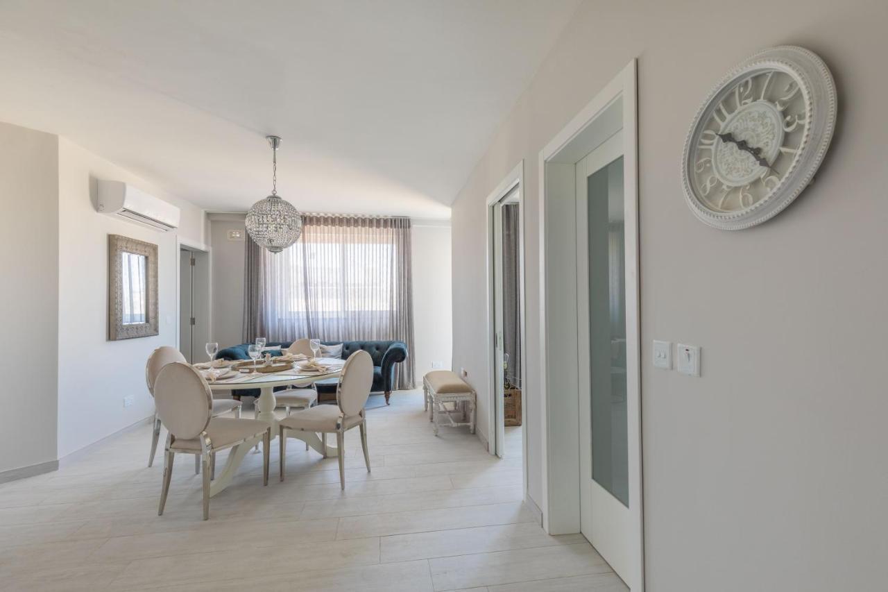 Boutique Style - 2 Bedroom Apartment- Ta'Xbiex, Sliema Area Ta Xbiex Eksteriør bilde